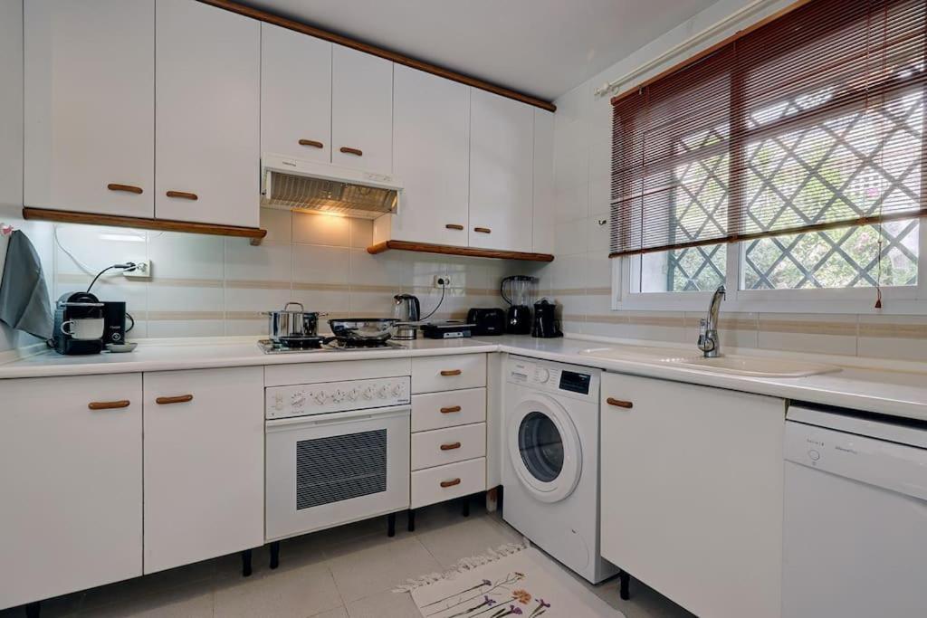 Aloha Gardens In Puerto Banus Apartment Marbella Ngoại thất bức ảnh